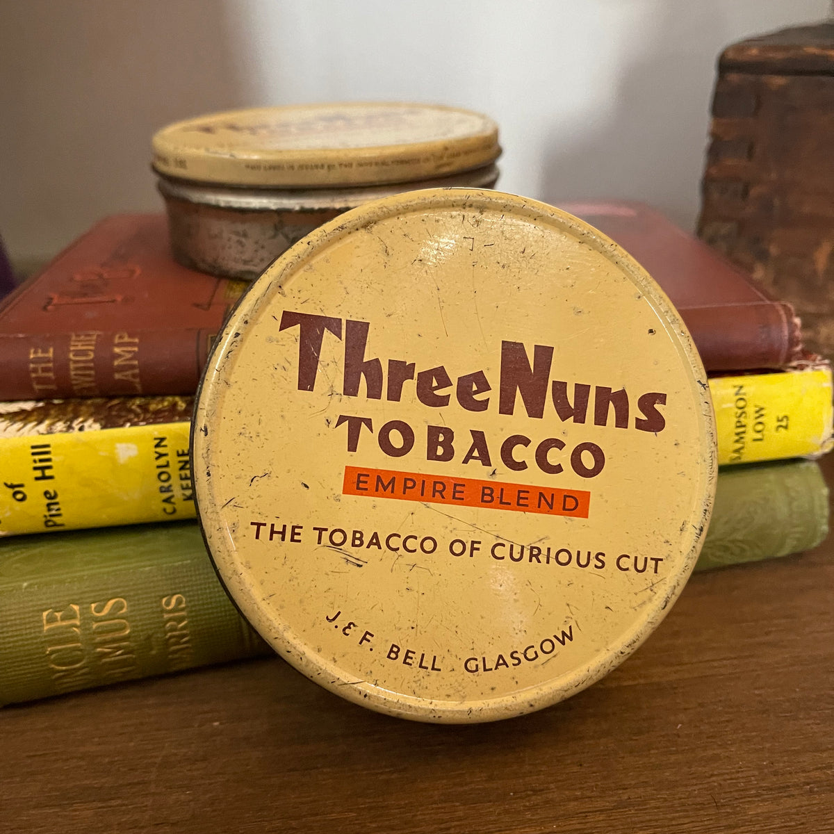 3 nuns tobacco VINTAGE UK THREE NUNS TOBACCO TIN 3 nuns tobacco VINTAGE UK THREE NUNS TOBACCO TIN