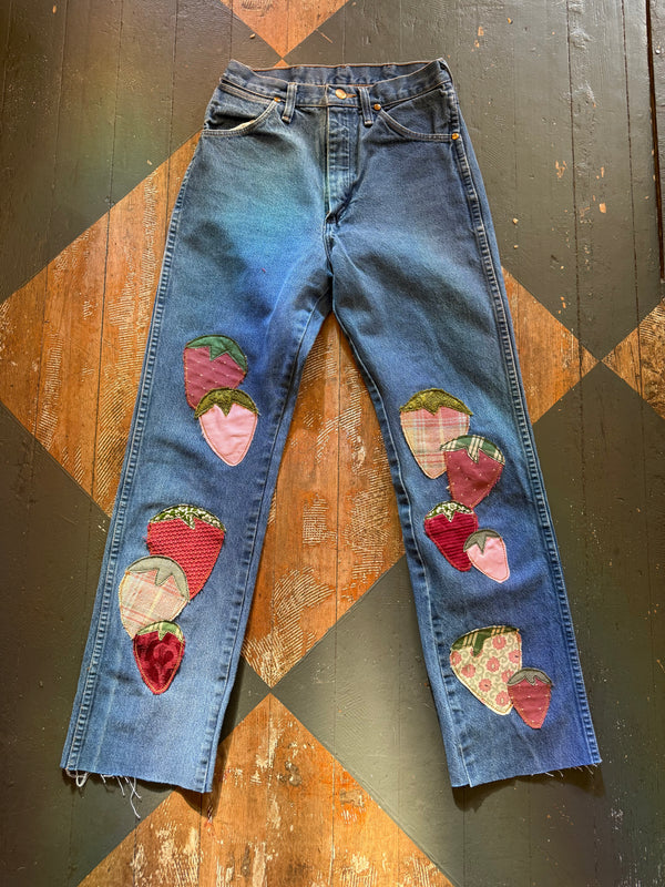 WRANGLER STRAWBERRY PANTS - 25